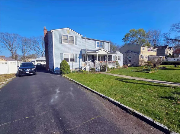1157 Cassel Avenue, Bay Shore, NY 11706
