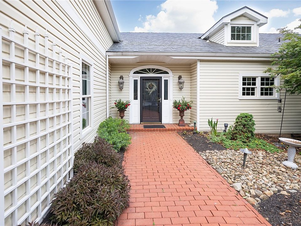 1st image of 811 Rockwood Ave