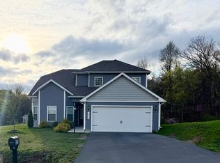 1276 Riparian Dr, Falling Waters, WV