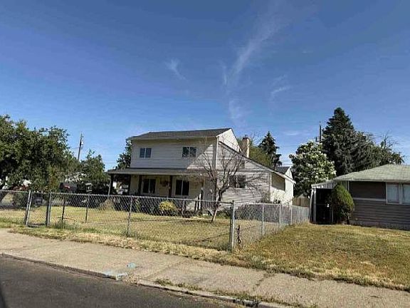 2nd image of 4003 E Cleveland Ave