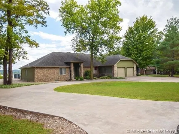 158 NE 465th Rd, Pryor, OK 74361