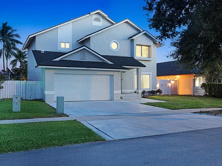 9650 SW 9th Ct — Photo 43