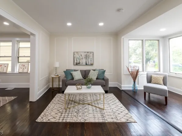 30 Hilton Ave, Maplewood Twp., NJ 07040