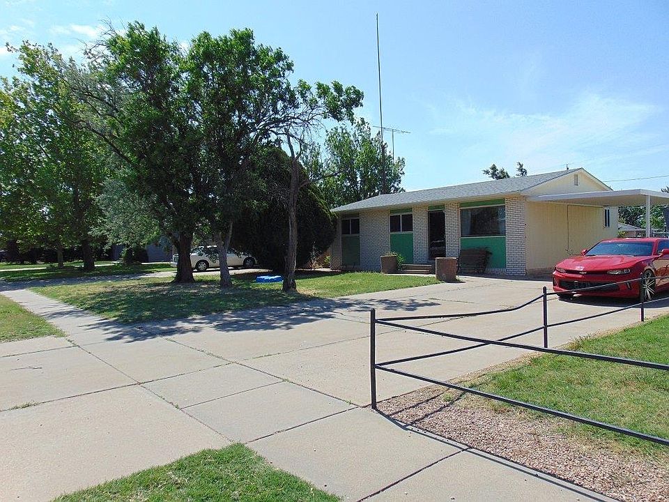 1st image of 502 W Pine St