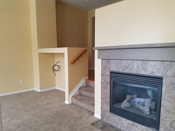 3rd image of 800 Rockhurst Dr Unit B