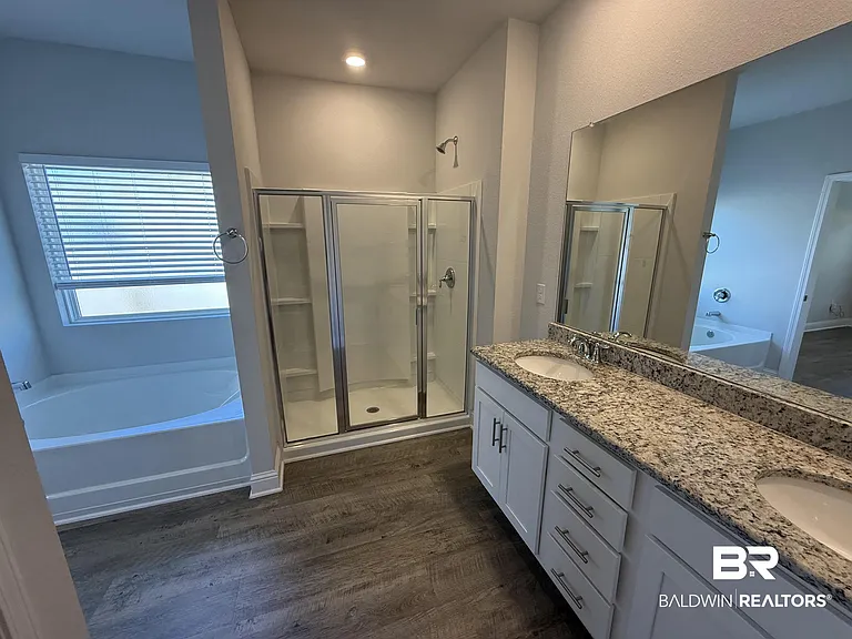 23247 Lieutenant Ave — Photo 16