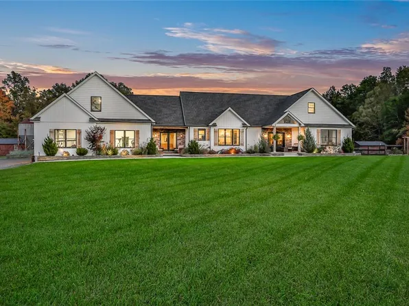 544 Drexel Drive, Pine Bush, NY 12566