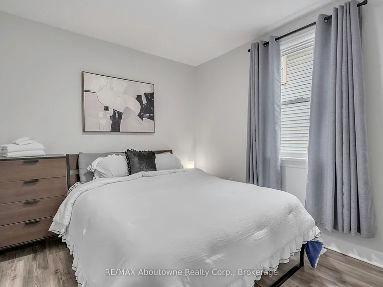 5111 Kitchener St — Photo 13