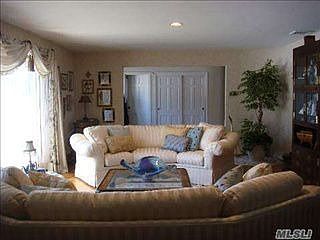 2nd image of 92 Yukon Dr