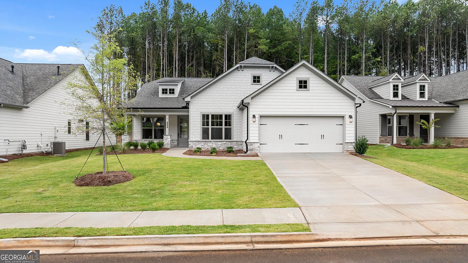 748 Brooke View Dr photo 1