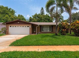 2477 13th Ave SW, Largo, FL 33770