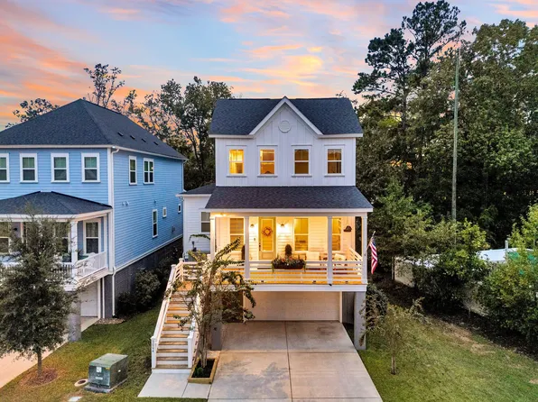 3004 Evening Tide Dr, Hanahan, SC 29410