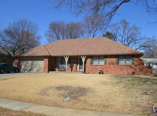5508 SW 25th St, Topeka, KS 66614