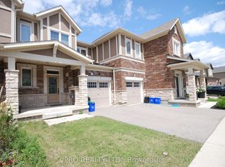 83 Orchardcroft Rd, Oakville, ON L6H 0M4