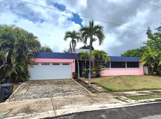 B 6 Calle Uruguay B 6, Vega Baja, PR 00693