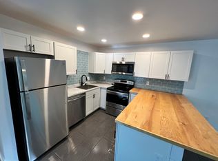 209 8th St #B, Saint Augustine, FL 32080