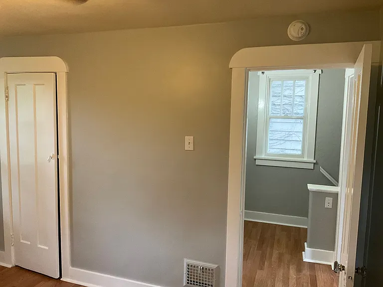1018 Bellaire Ave — Photo 22