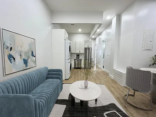 Rented by Brookhaus Capital Inc | media 1