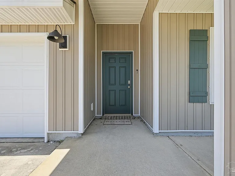 5367 Peach Dr — Photo 5
