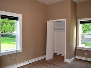 404 Pine St, Menasha, WI 54952