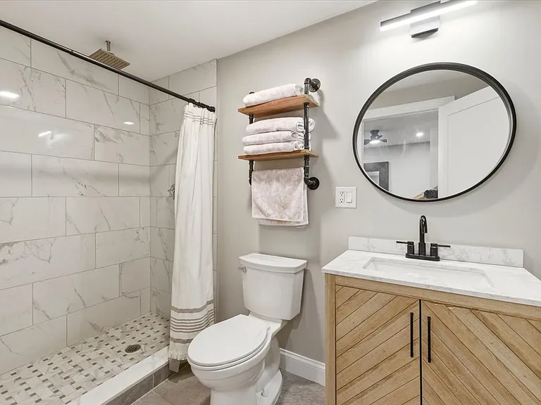 191-193 Cornell St #2 — Photo 40