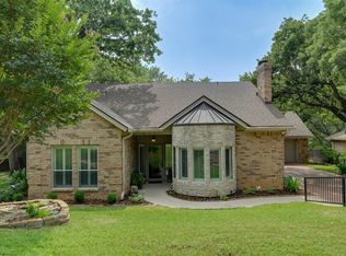 2620 Sunlight Dr, Arlington, TX 76006