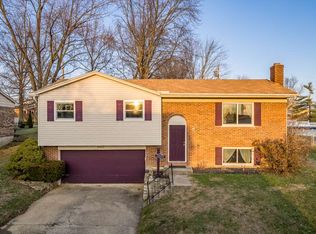 8462 Village Dr, Florence, KY 41042