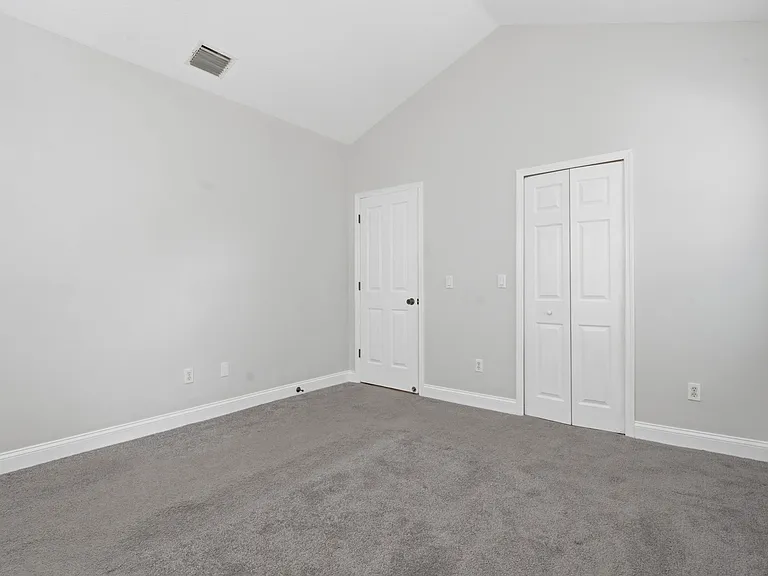 1406 E Ridgewood St — Photo 14