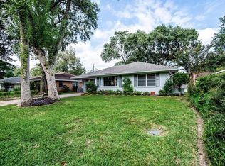 2110 Cheshire Ln, Houston, TX 77018