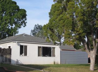 894 Oak St, Costa Mesa, CA 92627