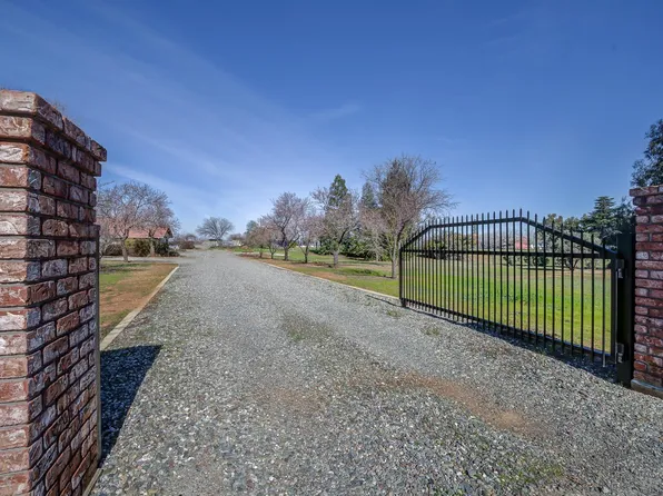 20840 Live Oak Rd, Red Bluff, CA 96080