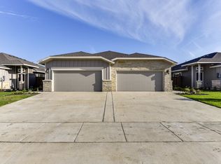649 Blackland Dr, Venus, TX 76084