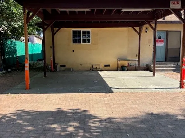 19222 Roscoe Blvd, Northridge, CA 91324