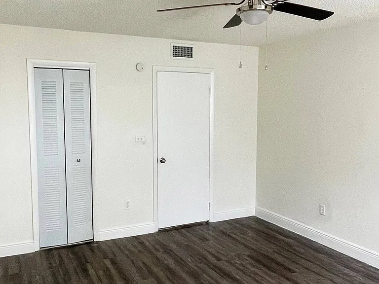 Ceiling Fans in All Bedrooms