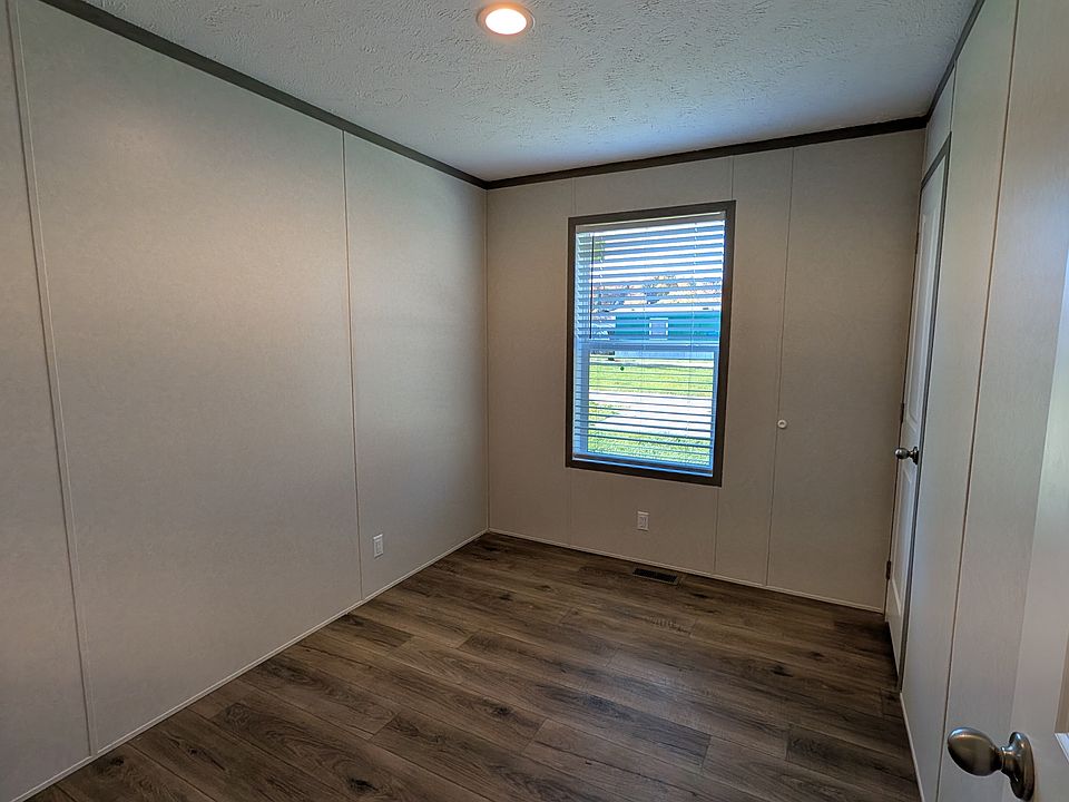 217 Norman Dr #905, photo 5