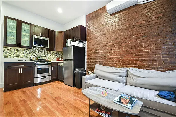 Rented by Living New York | media 3