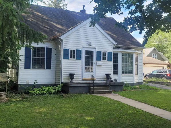 1412 Hawthorne Ave, Waterloo, IA 50702