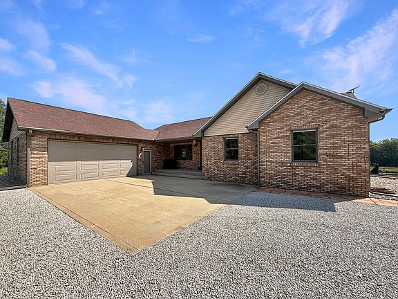 2nd image of 3224 County Road 2700 E