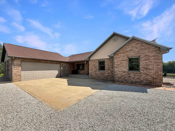 3224 County Road 2700 E, Penfield, IL 61862