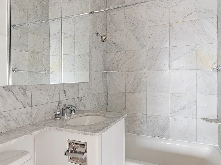 60 E 8th St #30J — Photo 10