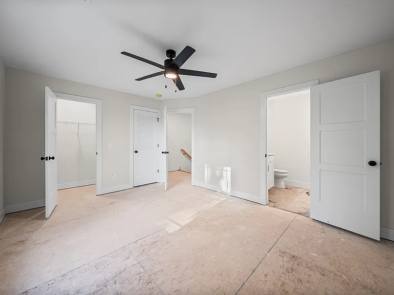 217 Cave St #4 — Photo 13