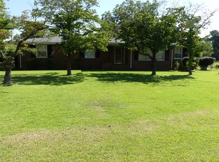 917 11th St, Goldsboro, NC 27534