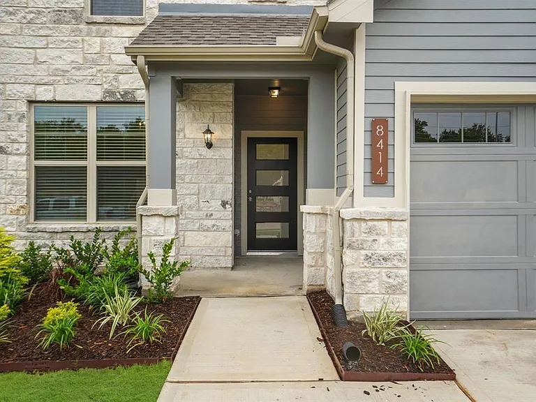 8414 Red Shiner Way — Photo 4