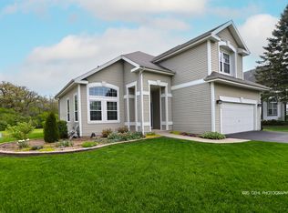 299 Haywood Dr, Round Lake, IL 60073