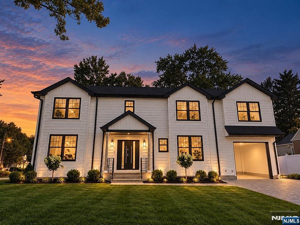 2nd image of 329 Birchwood Road