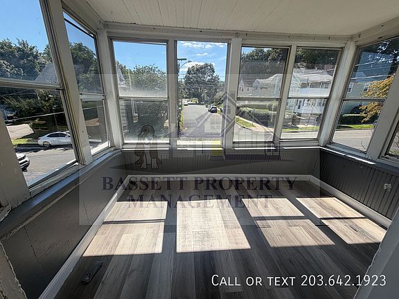 5th image of 188 Greene St Floor 2