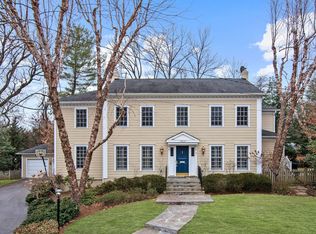 5626 Newington Ct, Bethesda, MD 20816