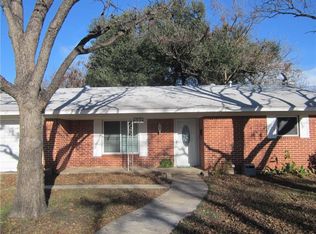 307 N Avenue J, Clifton, TX 76634