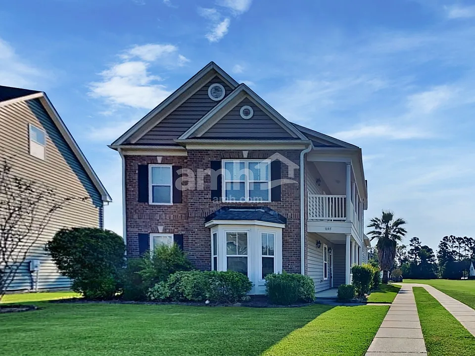 1085 Moss Grove Dr