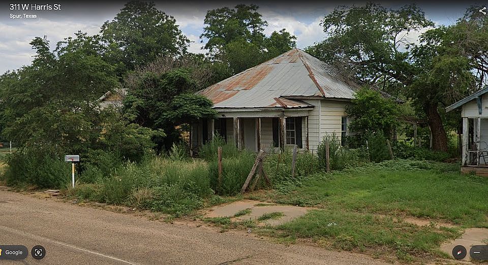 2nd image of 313 W Harris St